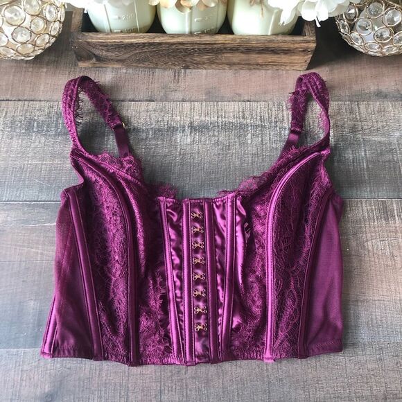 Victoria’s Secret Corset Top - Picture 1 of 4
